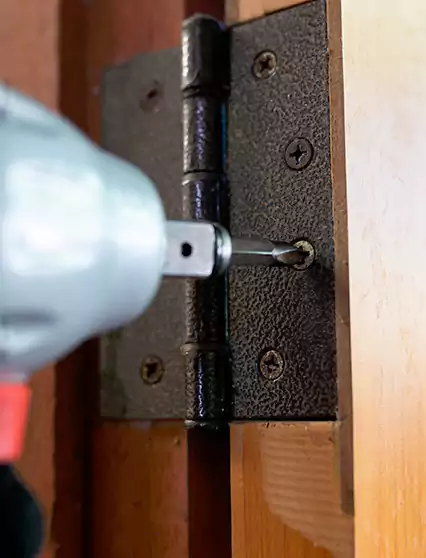 Professional Door Hinge Replacement Opa-locka, FL